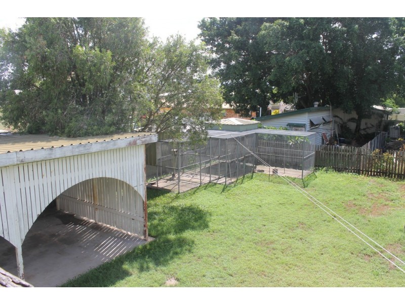 4 Elizabeth Street, Bundaberg South QLD 4670