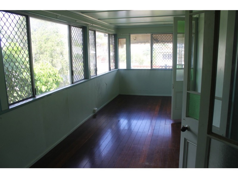 4 Elizabeth Street, Bundaberg South QLD 4670