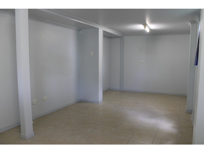 4 Elizabeth Street, Bundaberg South QLD 4670