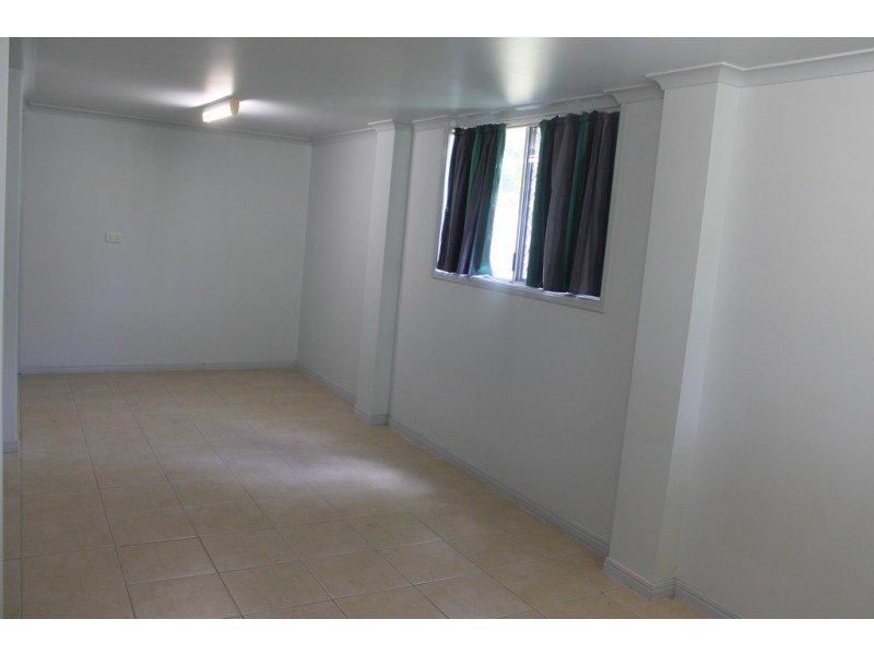 4 Elizabeth Street, Bundaberg South QLD 4670