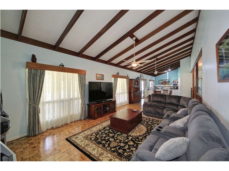 13 Tammy Road, Moore Park Beach QLD 4670