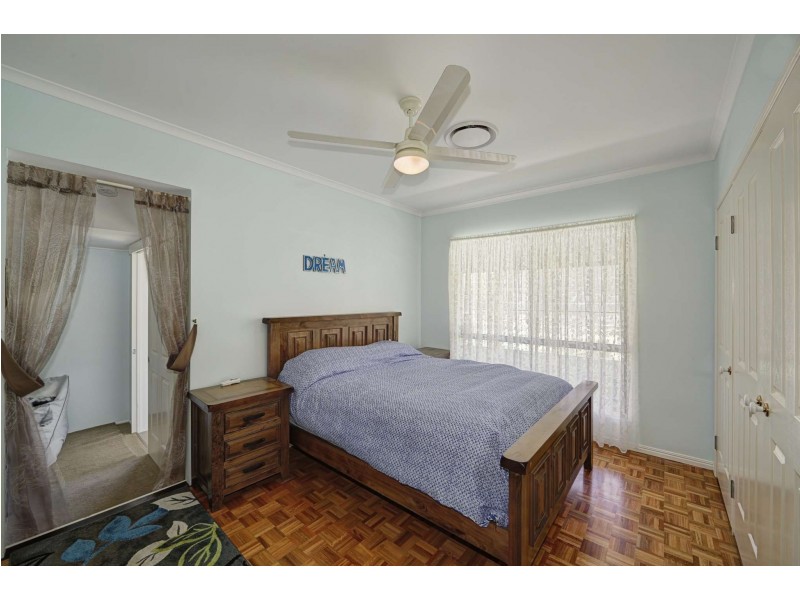 13 Tammy Road, Moore Park Beach QLD 4670