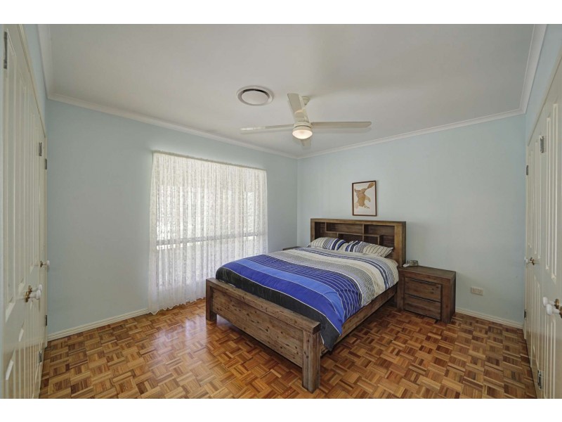 13 Tammy Road, Moore Park Beach QLD 4670