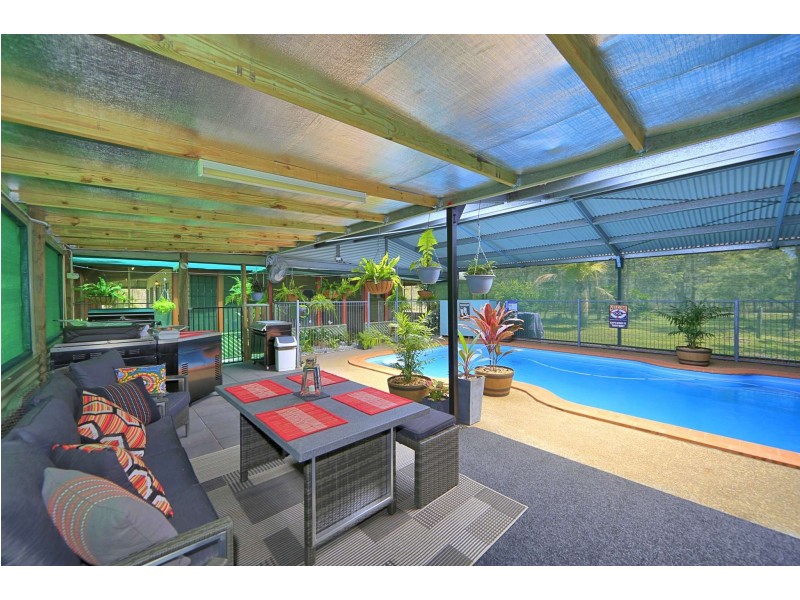 13 Tammy Road, Moore Park Beach QLD 4670