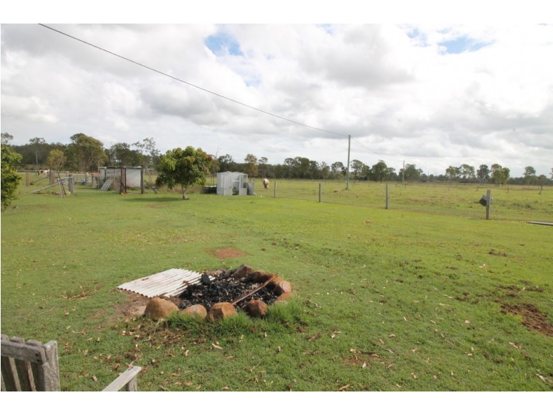34 Old Bushs Road, Avondale QLD 4670