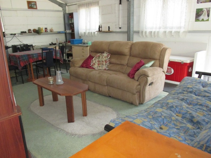 38 Tammy Rd, Moore Park Beach QLD 4670