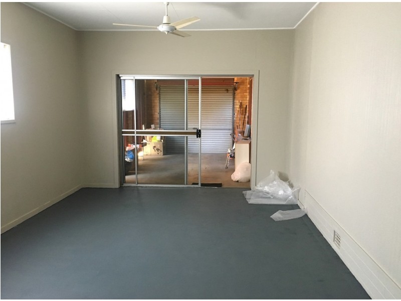 9 Londy Street, Svensson Heights QLD 4670