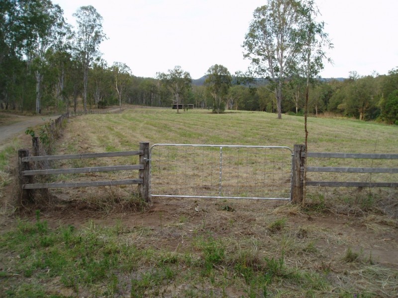 78 Park Reserve Rd, Mount Perry QLD 4671