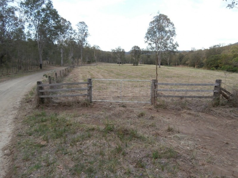 78 Park Reserve Rd, Mount Perry QLD 4671