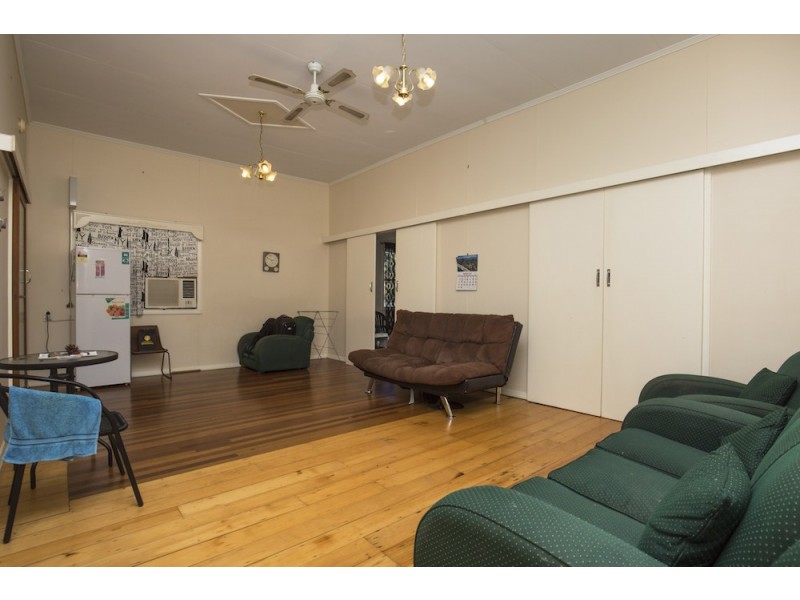 19 River Terrace, Millbank QLD 4670