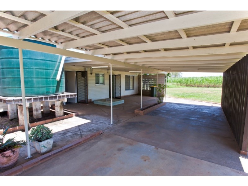 2246 Gin Gin Road, South Kolan QLD 4670