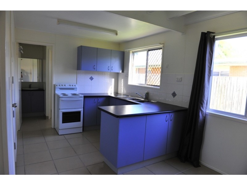 2/34 Bauer Street, Bargara QLD 4670