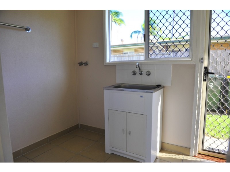 2/34 Bauer Street, Bargara QLD 4670