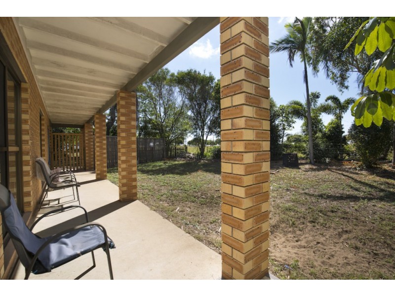 7 Tea Tree Court, Moore Park Beach QLD 4670