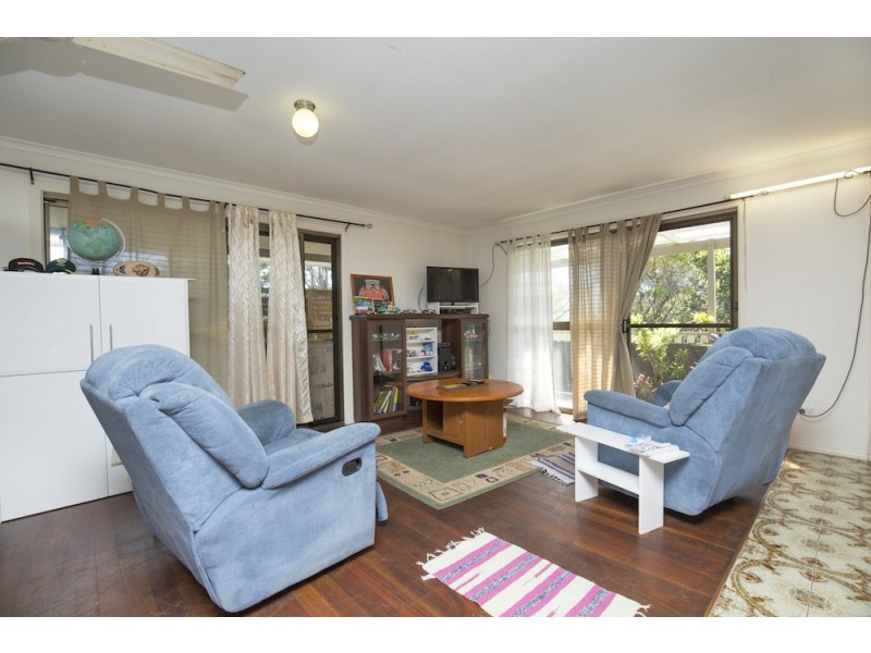 7 Tea Tree Court, Moore Park Beach QLD 4670