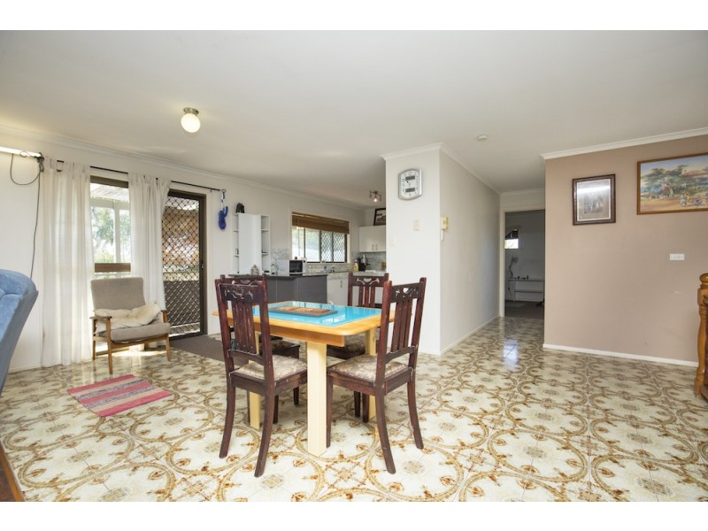 7 Tea Tree Court, Moore Park Beach QLD 4670