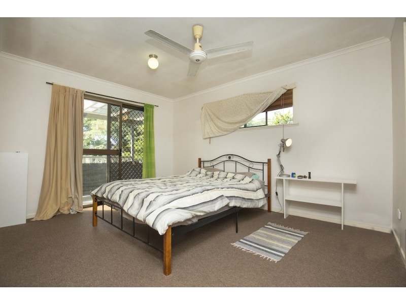 7 Tea Tree Court, Moore Park Beach QLD 4670