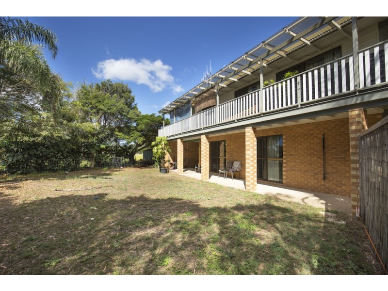 7 Tea Tree Court, Moore Park Beach QLD 4670