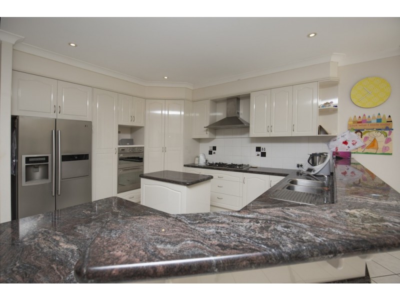 122 Malvern Drive, Moore Park Beach QLD 4670