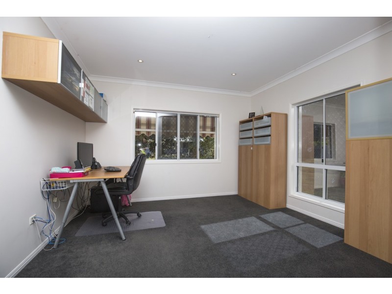 122 Malvern Drive, Moore Park Beach QLD 4670
