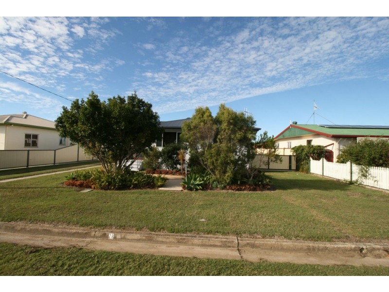 28 Morshead St, Avenell Heights QLD 4670