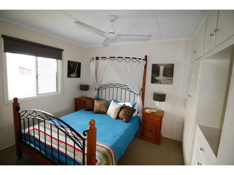 28 Morshead St, Avenell Heights QLD 4670