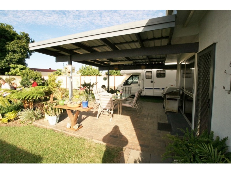 28 Morshead St, Avenell Heights QLD 4670