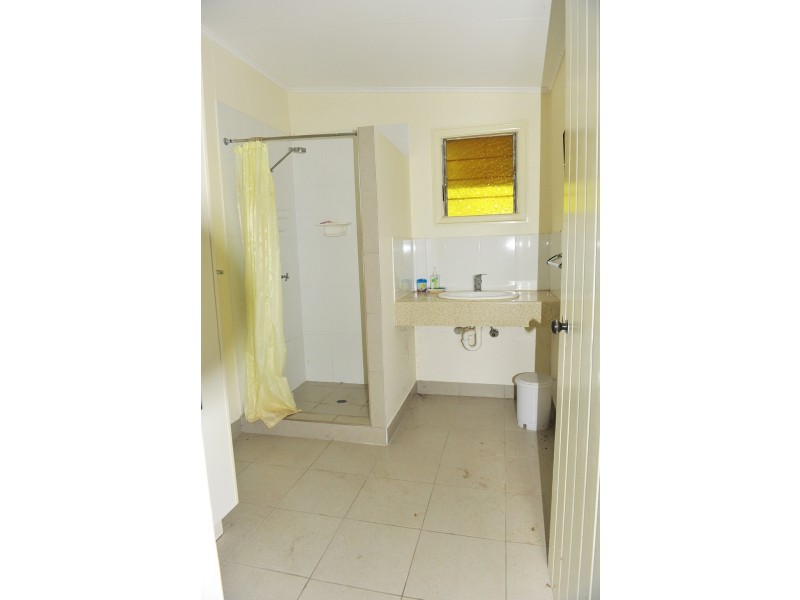 11 Station Street, Bundaberg North QLD 4670