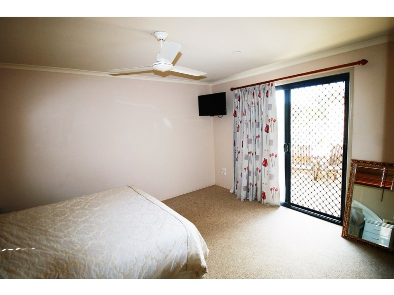 16 St Ledgers Rd, Branyan QLD 4670