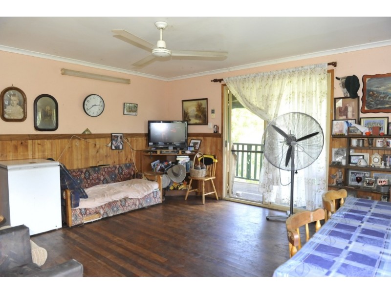 252 Rickards Road, Kolonga QLD 4671