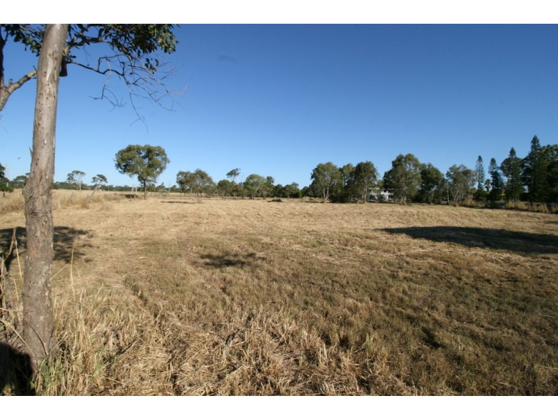 3 Drury St, Sharon QLD 4670