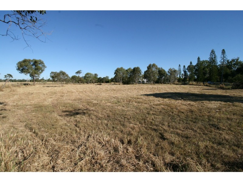 3 Drury St, Sharon QLD 4670