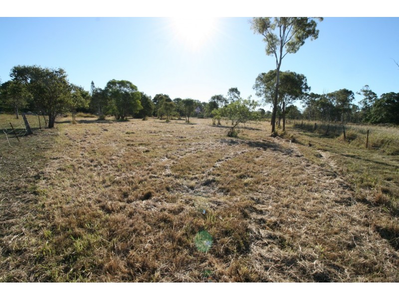 3 Drury St, Sharon QLD 4670