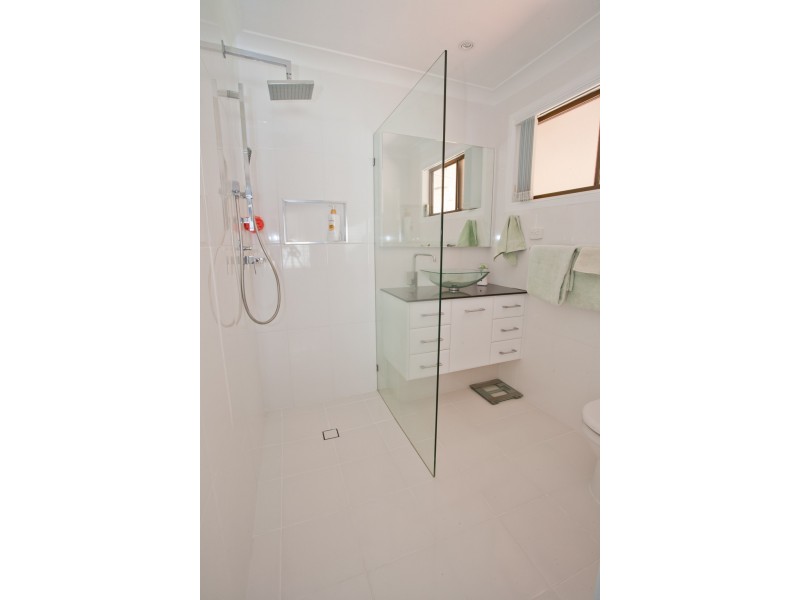 24 Plum Tree Cresent, Moore Park Beach QLD 4670