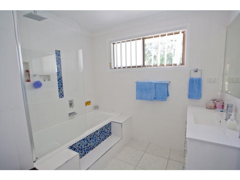 24 Plum Tree Cresent, Moore Park Beach QLD 4670