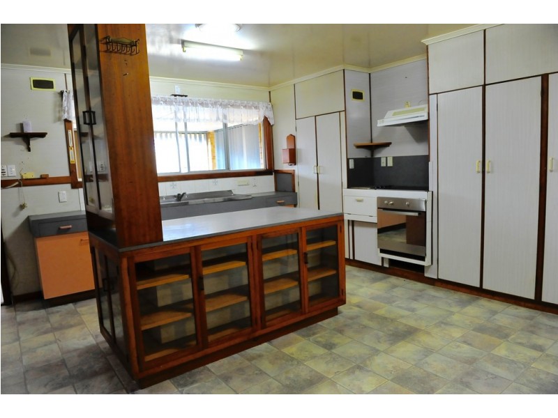 203 BARGARA ROAD, Kalkie QLD 4670