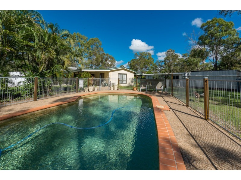 24 Pleasant Drive, Sharon QLD 4670