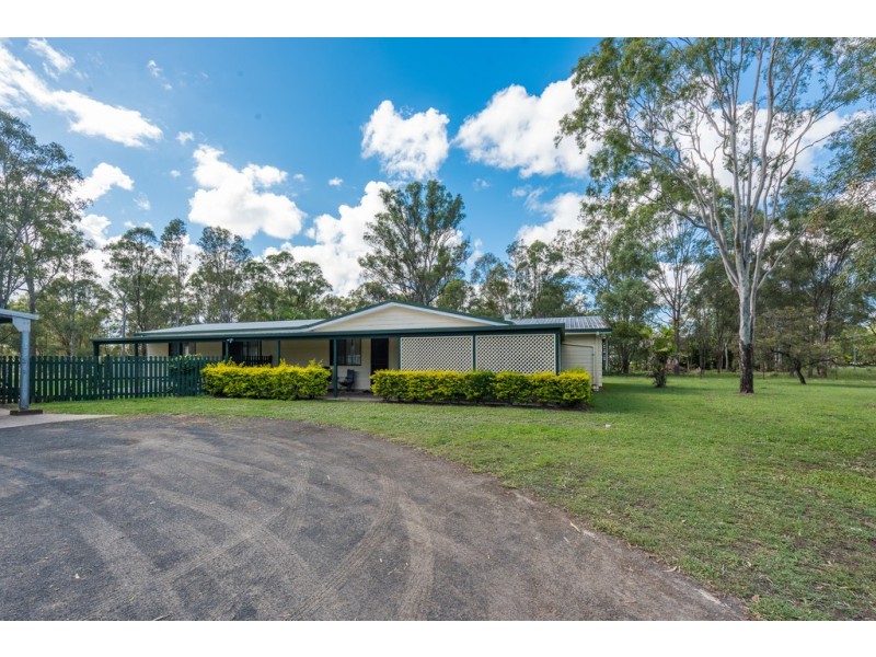24 Pleasant Drive, Sharon QLD 4670