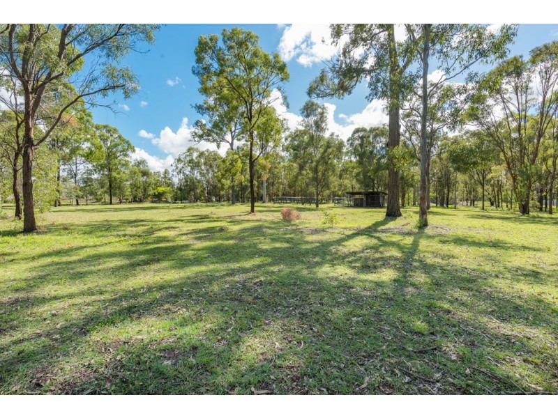 24 Pleasant Drive, Sharon QLD 4670