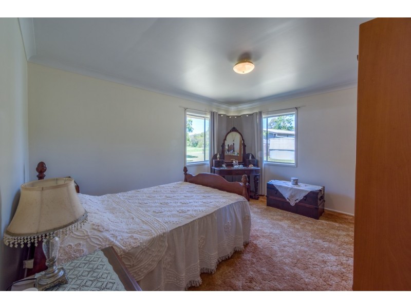 151 Moore Park Rd, Moore Park Beach QLD 4670