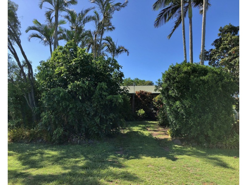 8 Sergiacomi Street, Gooburrum QLD 4670