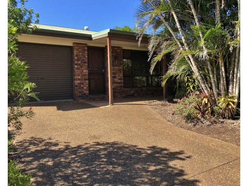 8 Sergiacomi Street, Gooburrum QLD 4670