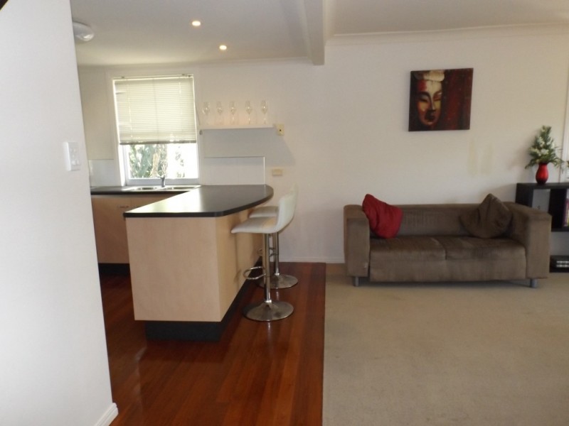 17/2 Sylvan Drive, Moore Park Beach QLD 4670