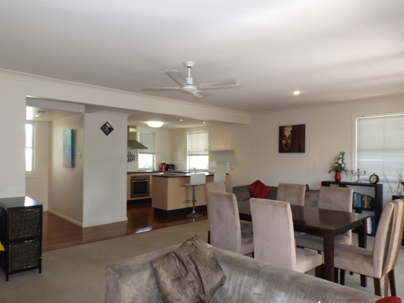17/2 Sylvan Drive, Moore Park Beach QLD 4670