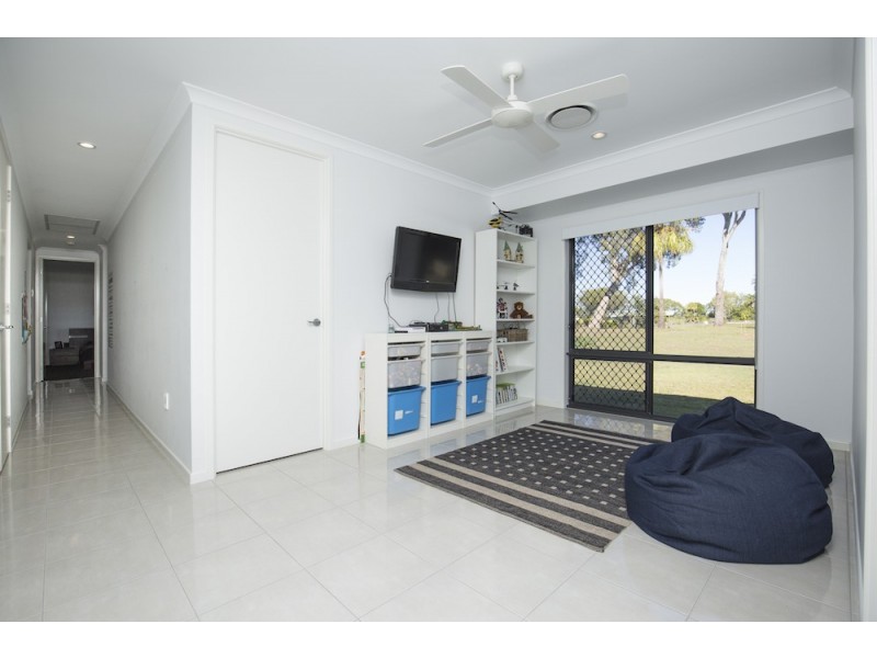 48 Egret Lane, Moore Park Beach QLD 4670