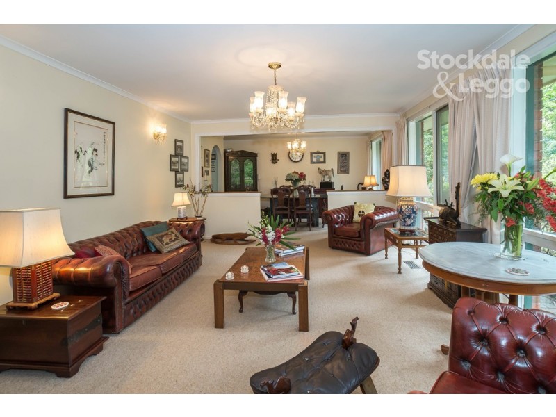 9 Poplar Crescent, Emerald VIC 3782