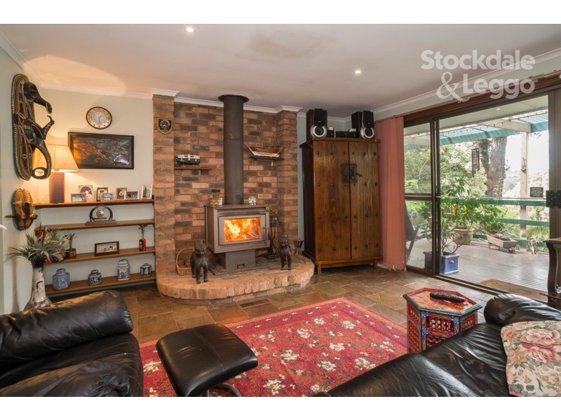 9 Poplar Crescent, Emerald VIC 3782