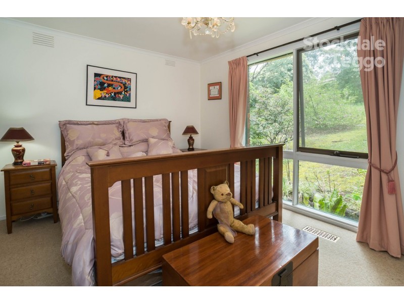 9 Poplar Crescent, Emerald VIC 3782