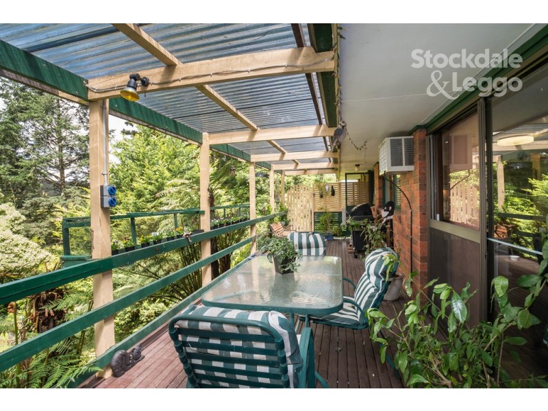 9 Poplar Crescent, Emerald VIC 3782