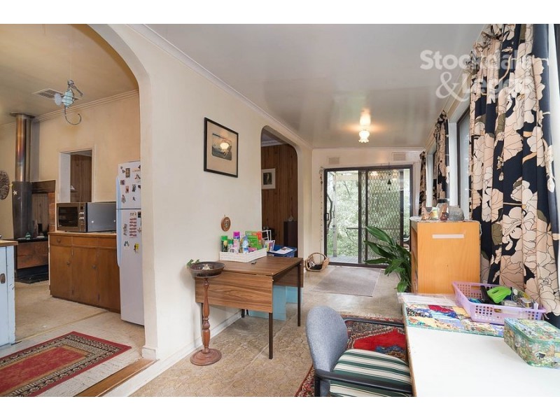 12 Carramar Crt, Emerald VIC 3782